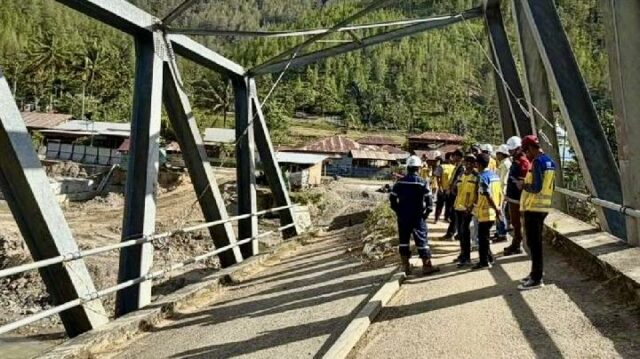 Continúa la evaluación de campo del grupo de trabajo del Continúa la evaluación de campo del grupo de trabajo del PRR, el gobierno provincial de Aceh prepara el DED para el puente sur de Peusangan
|