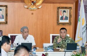En colaboración entre el Ministerio de Asuntos Sociales y el TNI, 1.000 cadetes de la Academia Militar formarán a alumnos de escuelas populares
| En colaboración entre el Ministerio de Asuntos Sociales y el TNI, 1.000 cadetes de la Academia Militar formarán a alumnos de escuelas populares
|