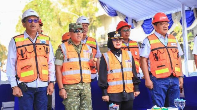 El alcalde de Bontang apoya el trasplante de arrecifes de coral del IMM

 | 