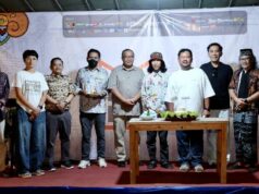 Gresik Regent alienta a la casa creativa Damar Kurung a convertirse en un destino de turismo cultural
| Gresik Regent alienta a la casa creativa Damar Kurung a convertirse en un destino de turismo cultural
|