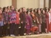 Megawati acompañada de Prananda asiste a la clausura del mes Bung Karno 2026 en Bali
| Megawati acompañada de Prananda asiste a la clausura del mes Bung Karno 2026 en Bali
|