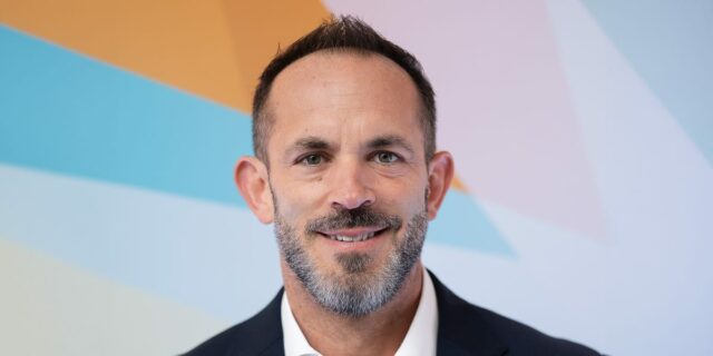 El CMO de Deloitte comparte consejos para crear patrocinios deportivos El CMO de Deloitte comparte consejos para crear patrocinios deportivos exitosos
| Advertising,cmo-insider,cmo-insider-news,marketing,ai,olympics,sports-sponsorship,deloitte,chief-marketing-officers,creative