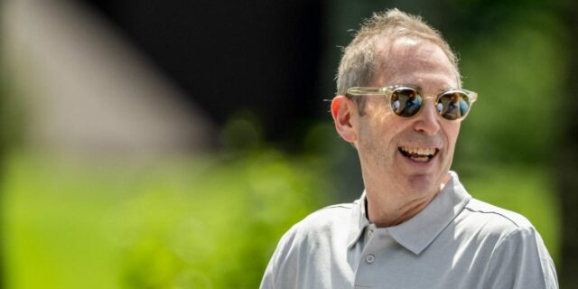 La participación antropogénica de Amazon se dispara a medida que una startup de inteligencia artificial se dirige a su salida a bolsa

 | Tech,AI,anthropic,amazon,amazon-web-services,openai,limited-synd,ipos,artificial-intelligence