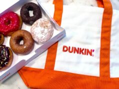 Cómo Dunkin’ hizo que la gente amara sus productos a pesar de tener un menú intermedio
| Retail,Food,Culture,dunkin,starbucks,coffee,branding,donuts,dunkin-brands,dunkin-donuts Cómo Dunkin' hizo que la gente amara sus productos a pesar de tener un menú intermedio
| Retail,Food,Culture,dunkin,starbucks,coffee,branding,donuts,dunkin-brands,dunkin-donuts