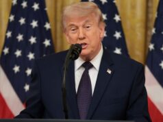 Trump facilitará a los prestatarios el complicado proceso de préstamos estudiantiles
| Economy,student-debt,student-loans,trump,exclusive Trump facilitará a los prestatarios el complicado proceso de préstamos estudiantiles
| Economy,student-debt,student-loans,trump,exclusive