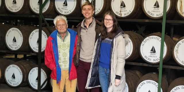 Viajó con su suegro al final de su vida; Lo Viajó con su suegro al final de su vida; Lo ayudo a continuar
| Travel,freelancer-le,health,travel,personal-essay,cancer-diagnosis