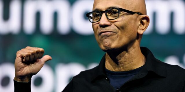 Los resultados de la encuesta de Microsoft provocan un debate interno entre los empleados

 | Tech,Enterprise,AI,microsoft,employee-performance,big-tech,careers,job-cuts,artificial-intelligence,enterprise-software,cloud-computing,limited-synd,exclusive,inside-business
