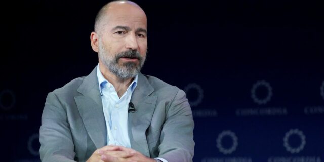 Uber despide al 23% de su equipo de Personas y Lugares, dice que la IA no está involucrada

 | Economy,uber,layoffs,ai,artifical-intelligence,gig-economy