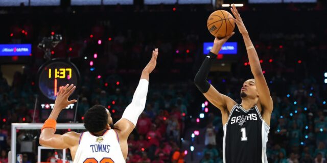 Todos los personajes famosos que vimos en las Finales de la NBA

 | Sports,Entertainment,nba,basketball,sports,new-york-knicks,san-antonio-spurs