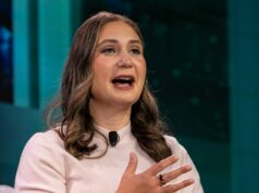 La presidenta antrópica comparte sus perspectivas sobre el futuro de Tokenmaxxing
| AI,Tech,tech,ai,anthropic,tokenmaxxing,limited-synd,artificial-intelligence,claude-code,codex,daniela-amodei,generative-ai,coding,vibe-coding,beacon-industries-big-bet,changing-workplace-big-bet La presidenta antrópica comparte sus perspectivas sobre el futuro de Tokenmaxxing
| AI,Tech,tech,ai,anthropic,tokenmaxxing,limited-synd,artificial-intelligence,claude-code,codex,daniela-amodei,generative-ai,coding,vibe-coding,beacon-industries-big-bet,changing-workplace-big-bet