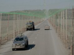 Ucrania ha cubierto sus carreteras con suficientes redes en 2026 para cubrir toda Florida
| Military & Defense,ukraine-war,drone-warfare,warfare-big-bet Ucrania ha cubierto sus carreteras con suficientes redes en 2026 para cubrir toda Florida
| Military & Defense,ukraine-war,drone-warfare,warfare-big-bet