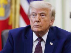 Juez federal bloquea la tarifa de visa H-1B de $100,000 de Trump
| Tech,trump,visas,h-1b-visa,breaking,breaking-news Juez federal bloquea la tarifa de visa H-1B de $100,000 de Trump
| Tech,trump,visas,h-1b-visa,breaking,breaking-news