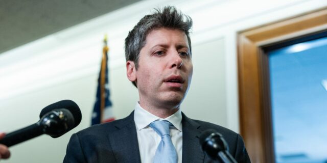 Sam Altman dice que automatizar todo será "peligroso" | AI,sam-altman,openai,agentic-ai Sam Altman dice que automatizar todo será "peligroso"
| AI,sam-altman,openai,agentic-ai