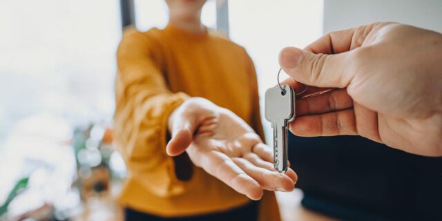 Una casa típica en Estados Unidos podría costar 1 millón Una casa típica en Estados Unidos podría costar 1 millón de dólares en 2050
| Real Estate,real-estate,housing-market,home-prices,affordability,economy