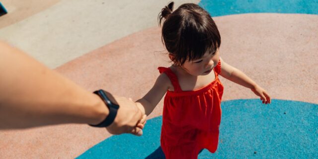 Cómo criar a un niño emocionalmente maduro

 | Health,Parenting,maturity,parenting,kids,gentle-parenting,permissive-parenting,boundaries,emotionally-immature