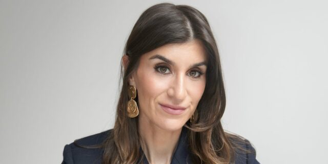 Haley Sacks, también conocida como 'Mrs. Dow Jones se une Haley Sacks, también conocida como 'Mrs. Dow Jones se une a BI para realizar preguntas y respuestas en vivo
| Careers,Investing,Media,investing,careers,creator,bi-live,no-paywall