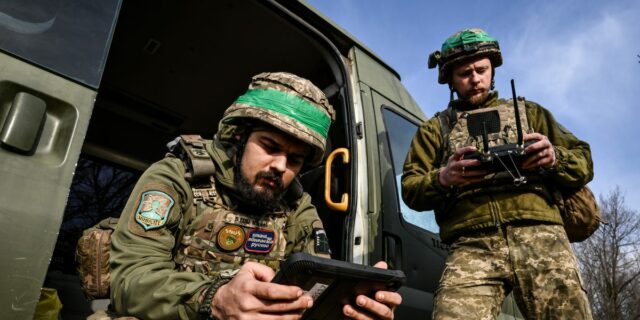 Ucrania celebra un "día especial" anual para celebrar la guerra con drones

 | Military & Defense,ukraine-war,warfare-big-bet,volodymyr-zelenskyy,drone-warfare