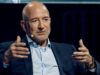 Jeff Bezos dice que prohibir los centros de datos no es una solución a los problemas de la IA
| AI,Tech,jeff-bezos,ai Jeff Bezos dice que prohibir los centros de datos no es una solución a los problemas de la IA
| AI,Tech,jeff-bezos,ai