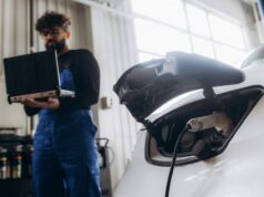 Su coche nuevo es más difícil y más caro de reparar. Este proyecto de ley podría ayudar.
| Transportation,auto-repair Su coche nuevo es más difícil y más caro de reparar. Este proyecto de ley podría ayudar.
| Transportation,auto-repair