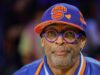 Spike Lee dice que cambiaría uno de sus Oscar por un campeonato de los Knicks
| Entertainment,Sports,new-york-knicks,nba,basketball,spike-lee,knicks,sports,new-york Spike Lee dice que cambiaría uno de sus Oscar por un campeonato de los Knicks
| Entertainment,Sports,new-york-knicks,nba,basketball,spike-lee,knicks,sports,new-york