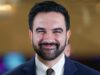 Zohran Mamdani impulsa los impuestos a los ricos después de que Elon Musk se convirtiera en multimillonario
| Politics,Tech,elon-musk,zohran-mamdani Zohran Mamdani impulsa los impuestos a los ricos después de que Elon Musk se convirtiera en multimillonario
| Politics,Tech,elon-musk,zohran-mamdani