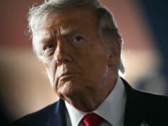 Trump dice que Estados Unidos llegó a un acuerdo con Irán para reabrir el Estrecho de Ormuz
| Economy,Politics,us-iran-war,oil,jet-fuel,strait-of-hormuz,peace-deal,donald-trump Trump dice que Estados Unidos llegó a un acuerdo con Irán para reabrir el Estrecho de Ormuz
| Economy,Politics,us-iran-war,oil,jet-fuel,strait-of-hormuz,peace-deal,donald-trump