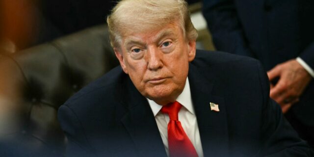 El Partido Republicano avanza en un plan para revertir los El Partido Republicano avanza en un plan para revertir los límites de préstamos estudiantiles a enfermeras impuestos por Trump
| Economy,student-debt,student-loans,trump