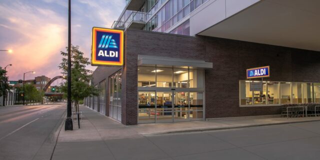 La última campaña de marketing de Aldi fue prácticamente hecha para TikTok

 | Food,Retail,aldi,groceries,grocery-shopping,food