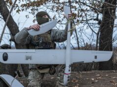 La OTAN ya no puede «quedarse de brazos cruzados» defendiendo los cielos, dice el comandante de la OTAN
| Military & Defense,nato,drone-warfare,drones,air-defense La OTAN ya no puede "quedarse de brazos cruzados" defendiendo los cielos, dice el comandante de la OTAN
| Military & Defense,nato,drone-warfare,drones,air-defense
