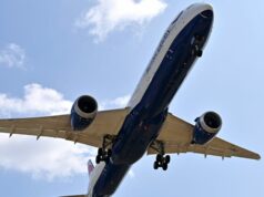 Los jefes de la aviación están cansados de recordarle a la gente las reglas clave de seguridad
| Transportation,aviation,aviation-safety,lithium-battery,airlines,evacuation,iata,tsa,trending-uk Los jefes de la aviación están cansados de recordarle a la gente las reglas clave de seguridad
| Transportation,aviation,aviation-safety,lithium-battery,airlines,evacuation,iata,tsa,trending-uk