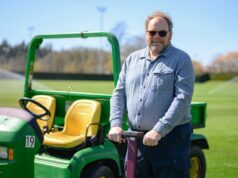 Soy jardinero de la Copa del Mundo. A los 66 años estoy aprendiendo cosas nuevas.
| Careers,Sports,working-the-world-cup,world-cup-2026,aging,careers,contributor-2026,as-told-to,edit-series,editorial-sponsorship,es-verizon-wc,world-cup Soy jardinero de la Copa del Mundo. A los 66 años estoy aprendiendo cosas nuevas.
| Careers,Sports,working-the-world-cup,world-cup-2026,aging,careers,contributor-2026,as-told-to,edit-series,editorial-sponsorship,es-verizon-wc,world-cup