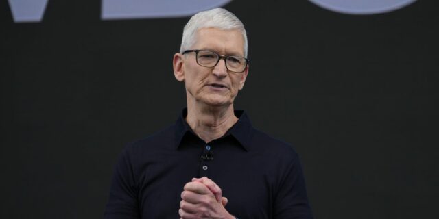 La IA encarece todo, incluido tu próximo iPhone | Tech,ai,chips,memory,apple,tim-cook,microsoft,xbox,asha-sharma,ford,inflation,tariffs,data-center La IA encarece todo, incluido tu próximo iPhone
| Tech,ai,chips,memory,apple,tim-cook,microsoft,xbox,asha-sharma,ford,inflation,tariffs,data-center