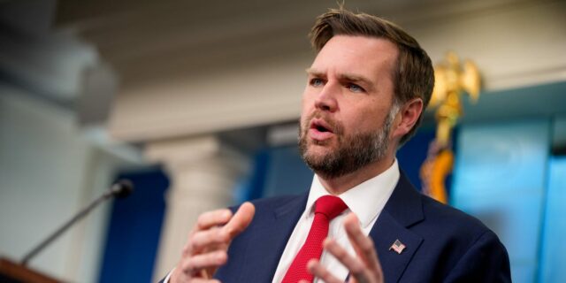 Terminan las conversaciones entre Estados Unidos e Irán en Suiza Terminan las conversaciones entre Estados Unidos e Irán en Suiza
| Politics,iran,us-iran-conflict,us-iran,peace-talks
