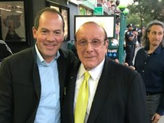 Soy amigo de Clive Davis desde hace mucho tiempo. Sus consejos ayudaron a mi carrera.
| Careers,as-told-to,clive-davis,music-industry,career-lessons,career-advice,contributor-2026,tess-martinelli,manseen-logan Soy amigo de Clive Davis desde hace mucho tiempo. Sus consejos ayudaron a mi carrera.
| Careers,as-told-to,clive-davis,music-industry,career-lessons,career-advice,contributor-2026,tess-martinelli,manseen-logan