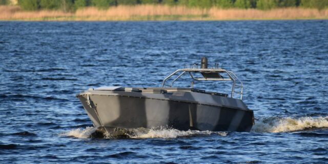 Ucrania quiere que los drones navales detengan los barcos, no Ucrania quiere que los drones navales detengan los barcos, no los hunda: comandante
| Military & Defense,ukraine,russia,drones