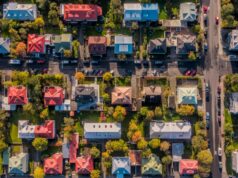 Lo que necesita saber sobre el proyecto de ley de vivienda asequible que Trump se niega a firmar
| Economy,housing,trump,affordable-housing,construction Lo que necesita saber sobre el proyecto de ley de vivienda asequible que Trump se niega a firmar
| Economy,housing,trump,affordable-housing,construction