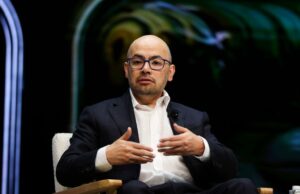 El lanzamiento de Gemini 3.5 Pro de Google se pospone hasta julio
| Tech,google,alphabet,ai,artificial-intelligence,exclusive,limited-synd El lanzamiento de Gemini 3.5 Pro de Google se pospone hasta julio
| Tech,google,alphabet,ai,artificial-intelligence,exclusive,limited-synd