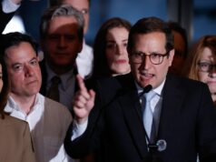 Un ganador de las primarias de Manhattan tiene un mensaje desafiante para la industria de la IA
| AI,Politics,tech-policy,new-york-city,ai-regulation,new-york,2022-elections,congress,midterm-elections Un ganador de las primarias de Manhattan tiene un mensaje desafiante para la industria de la IA
| AI,Politics,tech-policy,new-york-city,ai-regulation,new-york,2022-elections,congress,midterm-elections