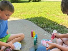 El verano de mis hijos no está libre de pantallas, nosotros hacemos las tareas del hogar primero
| Parenting,parenting,parenting-freelancer,summer,kids,chores El verano de mis hijos no está libre de pantallas, nosotros hacemos las tareas del hogar primero
| Parenting,parenting,parenting-freelancer,summer,kids,chores
