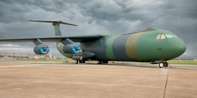 Dentro del C-141B Starlifter, un histórico avión de transporte de la Fuerza Aérea en una base activa

 | Military & Defense,air-force,us-air-force,air-mobility-command,cargo-planes,air-force-base,museums