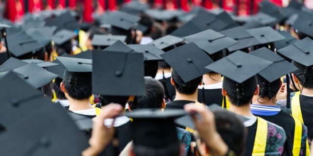 Próximos cambios en materia de préstamos estudiantiles; Los prestatarios no necesitan actuar

 | Economy,student-debt,student-loans,trump