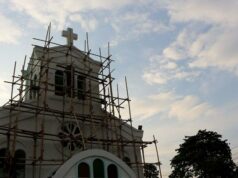 Respuesta del Ministerio de Asuntos Religiosos a la negativa a construir una iglesia en Solo
| Respuesta del Ministerio de Asuntos Religiosos a la negativa a construir una iglesia en Solo
|