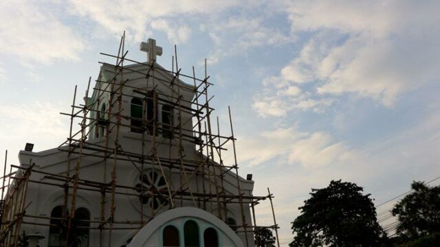 Respuesta del Ministerio de Asuntos Religiosos a la negativa a Respuesta del Ministerio de Asuntos Religiosos a la negativa a construir una iglesia en Solo
|