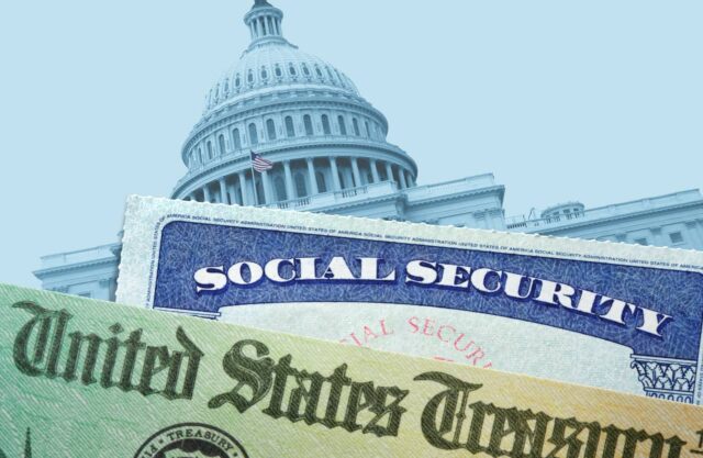 El Seguro Social está considerando una reducción de $500 por mes. ¿Podría una nueva comisión bipartidista marcar la diferencia?

 | 