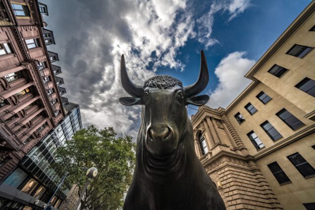 Cómo la euforia explosiva de los inversores y los ETF Cómo la euforia explosiva de los inversores y los ETF apalancados convirtieron un mercado de valores cautelosamente alcista
|