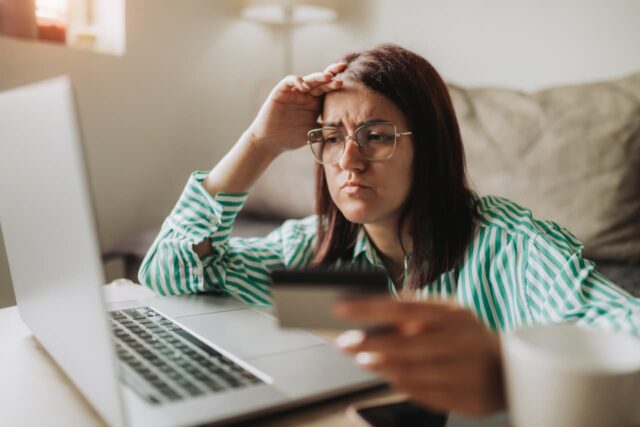 ¿Estás satisfecho financieramente? De lo contrario, sus planes de jubilación ¿Estás satisfecho financieramente? De lo contrario, sus planes de jubilación estarán en peligro.
|