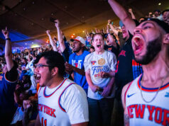 Cómo decidir si vale la pena un gran derroche, como gastar miles de dólares en entradas para los Knicks o para la Copa del Mundo
| Cómo decidir si vale la pena un gran derroche, como gastar miles de dólares en entradas para los Knicks o para la Copa del Mundo
|