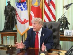 Trump revela un imperio financiero en expansión, que incluye acciones, monedas y criptomonedas de Apple
| Trump revela un imperio financiero en expansión, que incluye acciones, monedas y criptomonedas de Apple
|