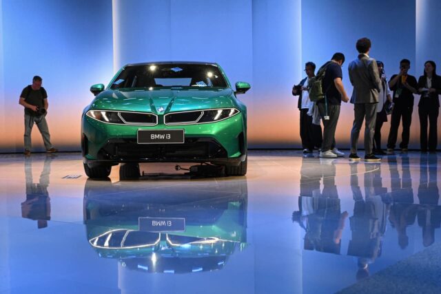 BMW emite una advertencia sobre sus grandes beneficios, que una vez más culpa a China. El fabricante de automóviles prepara un importante cambio de estrategia

 | 