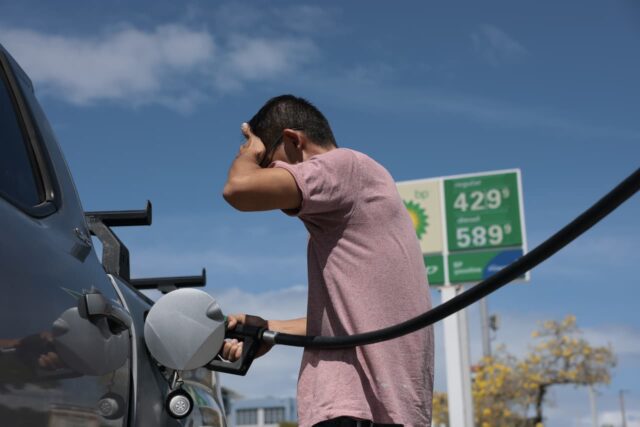Los precios del gas podrían volver a subir este verano por este cambio silencioso en las refinerías de EE.UU.

 | 